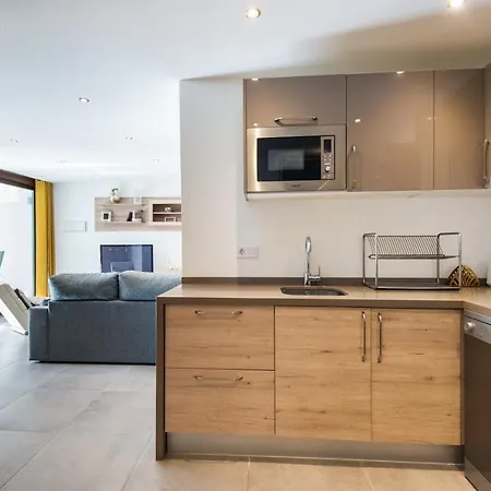 Pets Friendly Apartment, Next To The Marina And Arroyo De La Miel Benalmádena Exterior photo