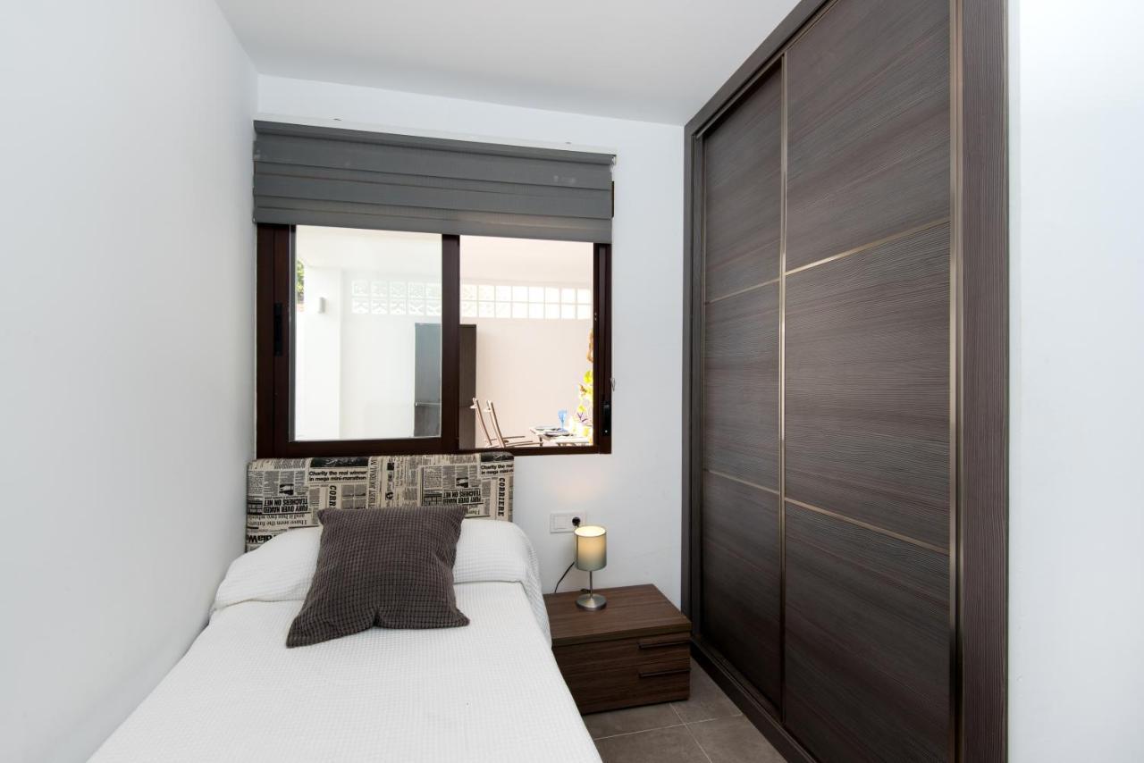 Pets Friendly Apartment, Next To The Marina And Arroyo De La Miel Apartment Benalmadena